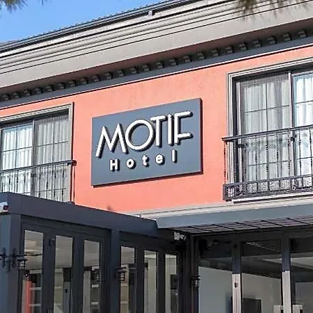 Motif Hotel 5*